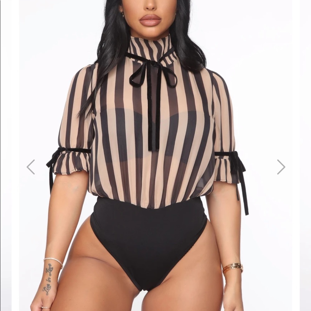 Fashion Nova Short Sleeve Stripped Bodysuit